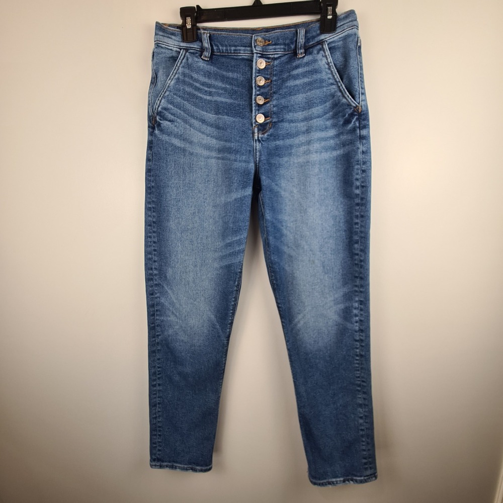 American Eagle Mom Jean High Rise Button Fly Medium Wash Ankle
Womens‎ 8 Long